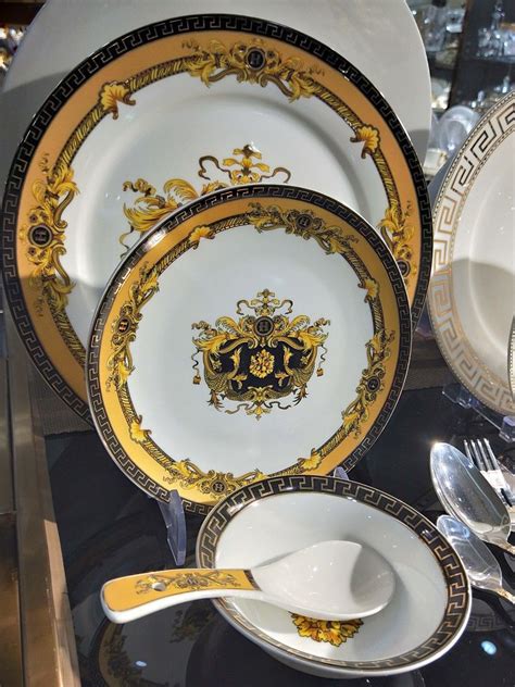 hermes dinnerware set|hermes table plates for sale.